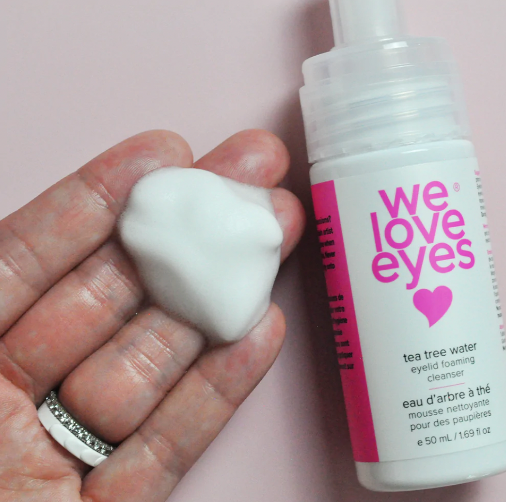 WE LOVE EYES Tea Tree Water Eyelid Foaming Cleanser