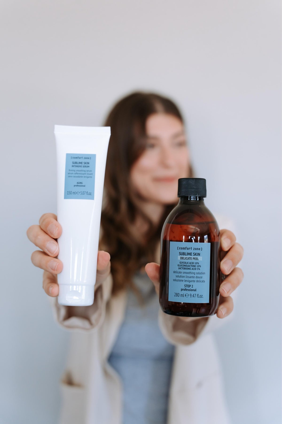 Luxury facial treatments at Emerald Beauty Day Spa in Canmore, Alberta, featuring customized skincare, deep hydration, rejuvenation, and relaxing facial massage for radiant, healthy-looking skin.