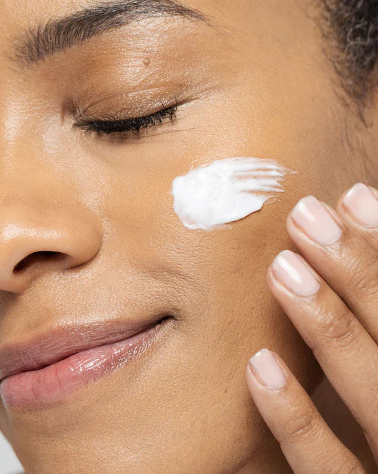 Vivier Skin Brightening Cream Face Application